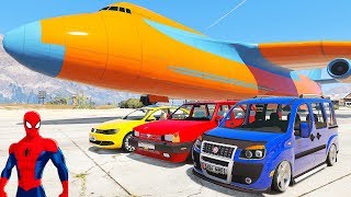 Şimşek McQueen ve Örümcek Adam Fazla Sevilen Arabaları Taşıyor